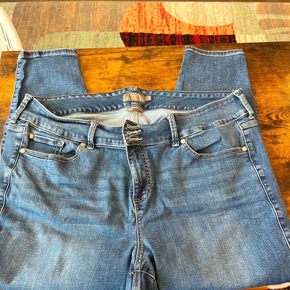Torrid 22S jeggings